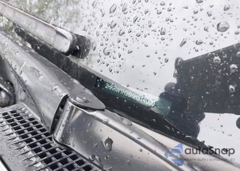 2017 Honda Cr-V Touring z USA, uszkodzony, nr VIN 2HKRW1H98HH514000